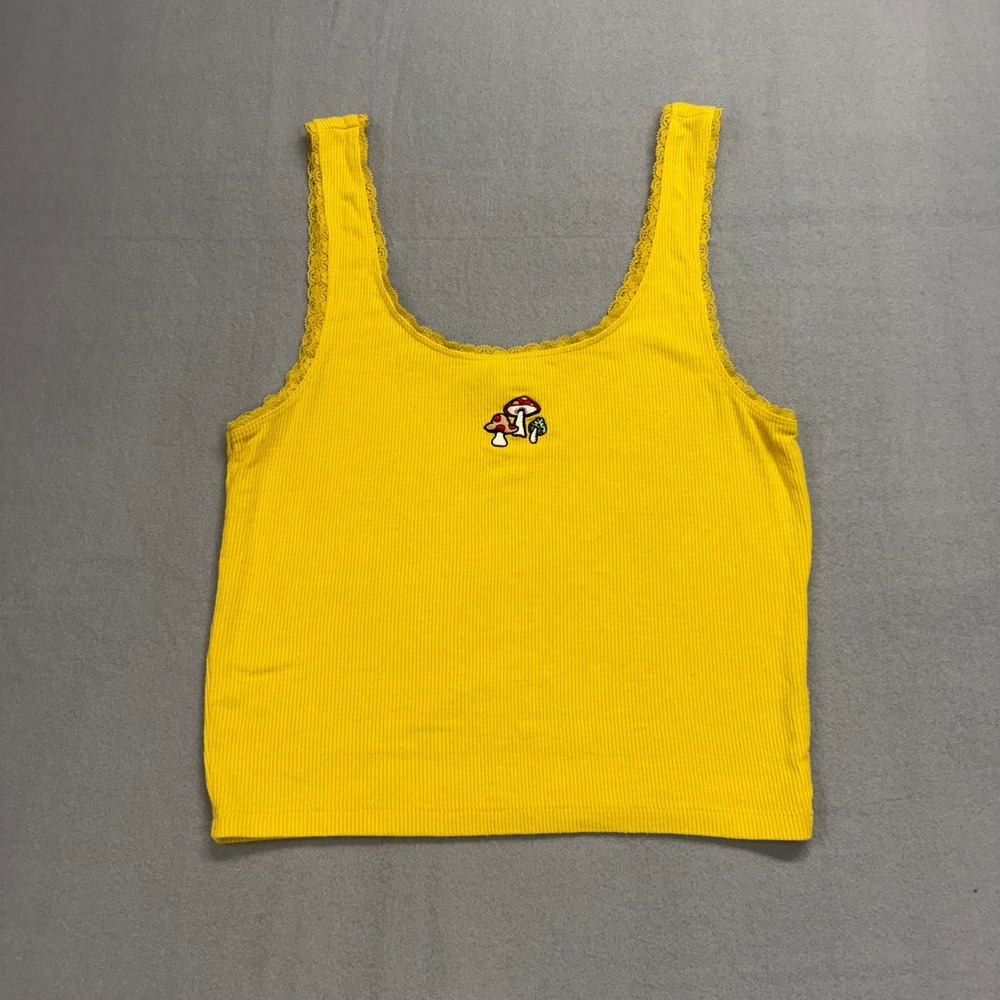 Forever 21‎ Y2K yellow Ribbed Tank Top Mushroom Embroidery Lace Trim S. Small